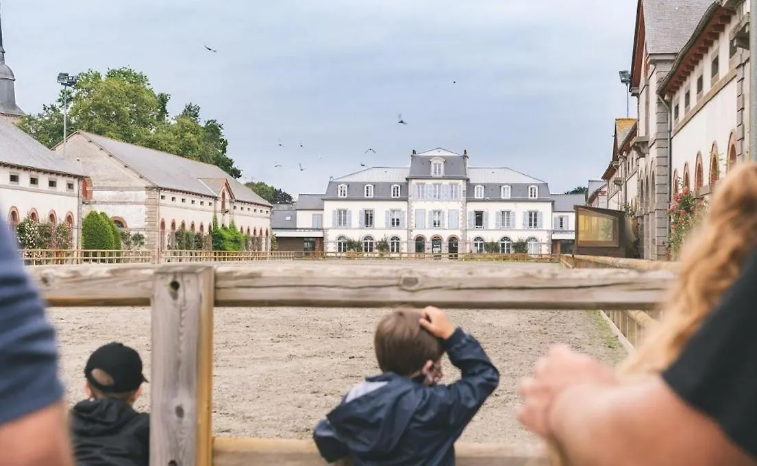 Les Acacias Villa Lamballe-Armor 0*,